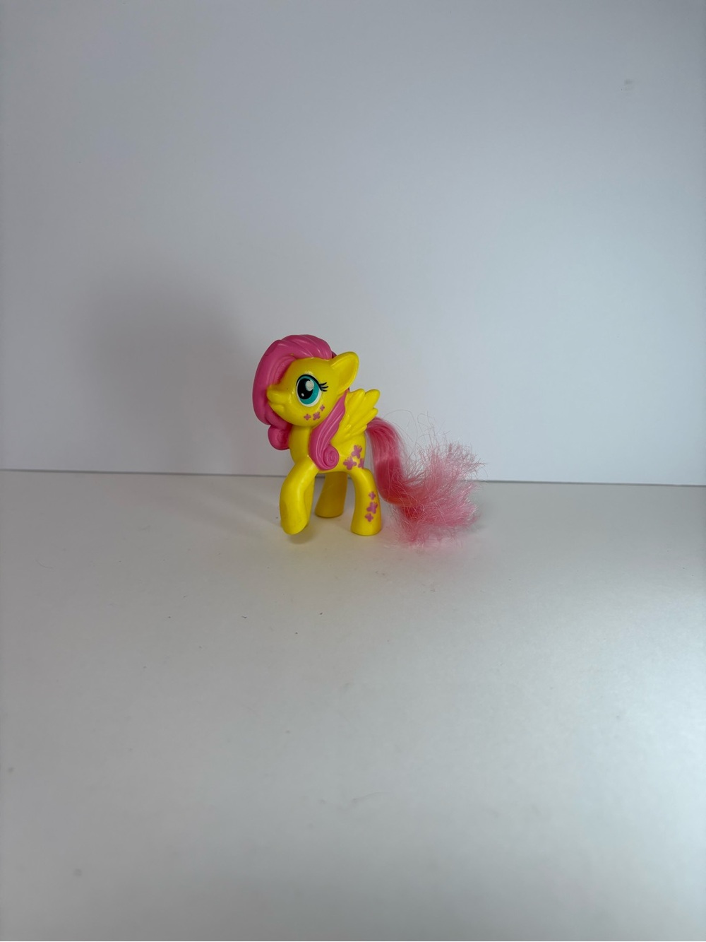 MLP My Little Pony Fluttershy 3" Figure 2015 McDonalds Happy Meal Toy #7 Loose